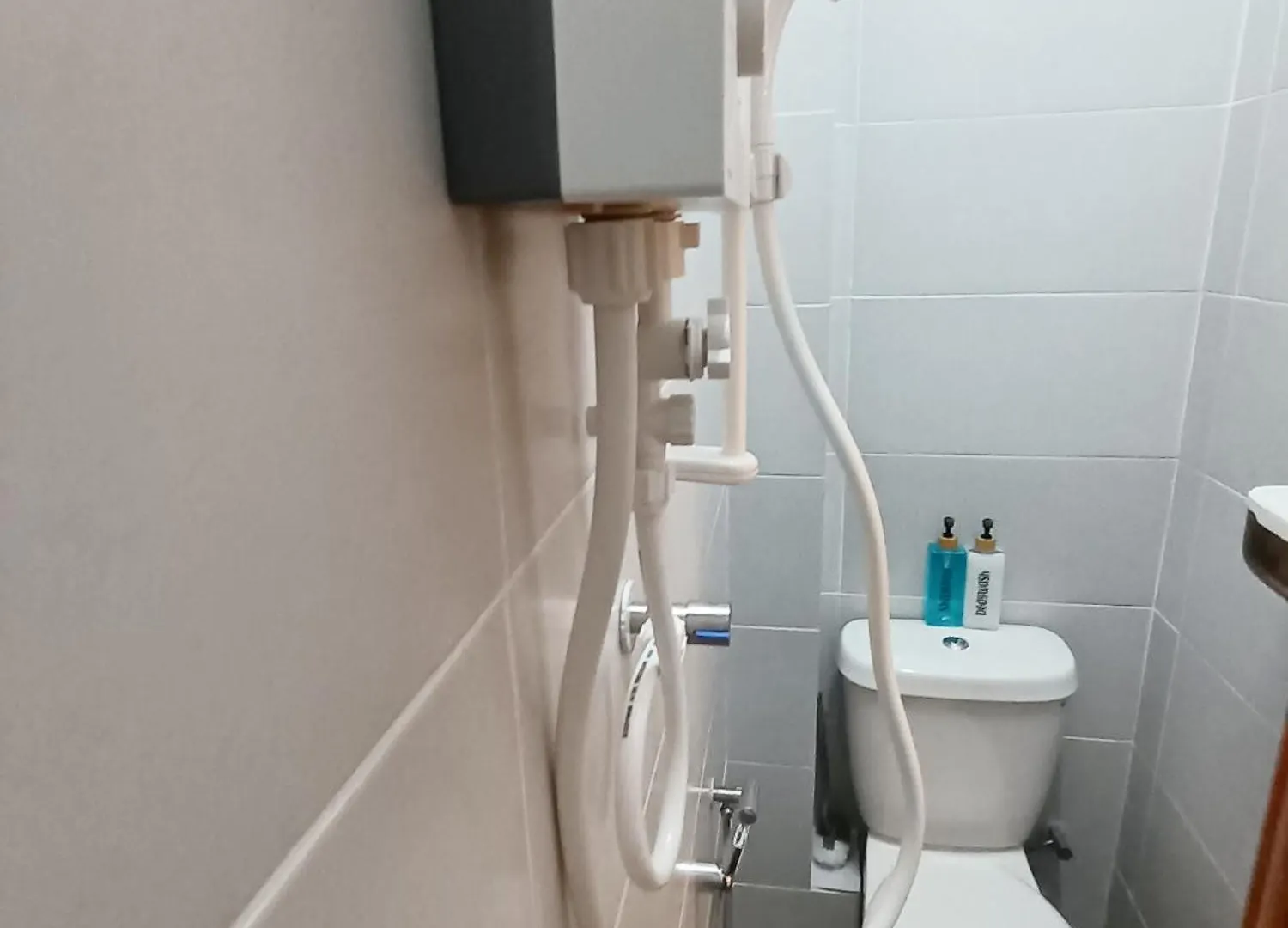 9Pax -Taman Bagan Butterworth -Budget Homestay Дом отдыха